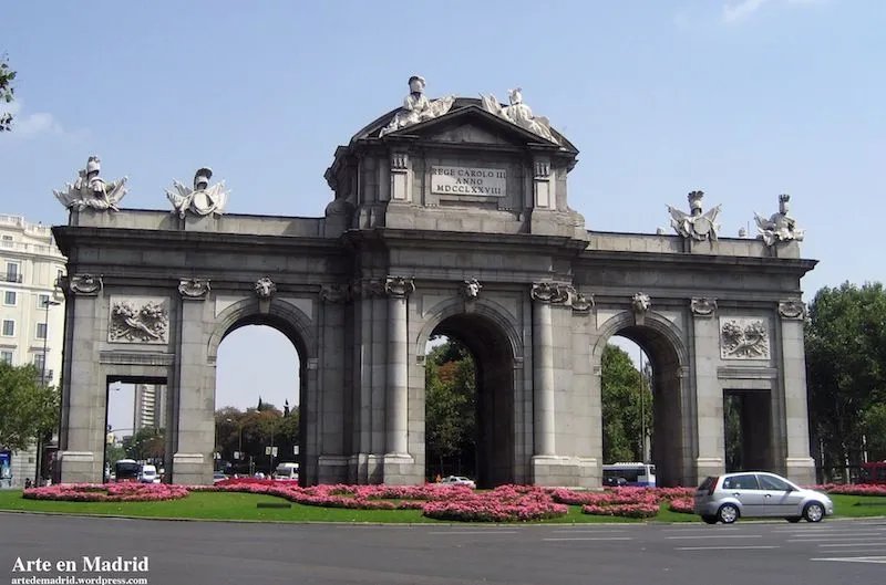 Dibujo de la puerta de alcala para colorear - Imagui