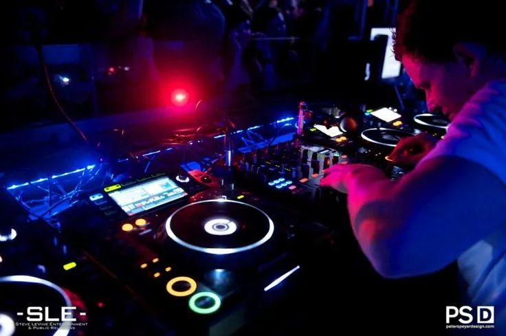 Musica on Pinterest | Beats Studio, Headphones and Tecnologia Musica on Pinterest | Beats Studio, Headphones and Tecnologia