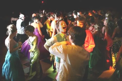 Qué música utilizar para una fiesta de 15 | Chica de 15 Qué música utilizar para una fiesta de 15 | Chica de 15