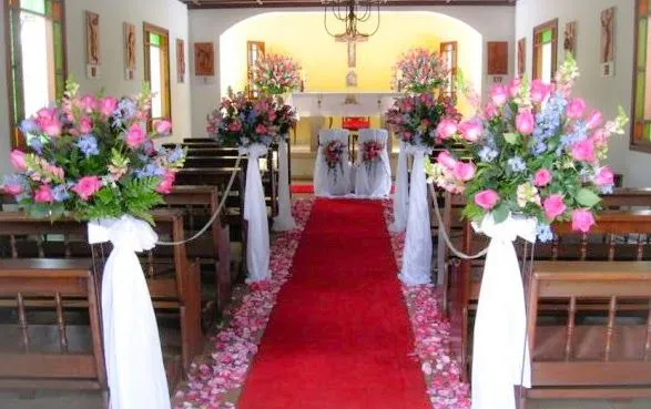 MuyAmeno.com: Decoracion de Iglesias para Bodas con Flores, parte 1 MuyAmeno.com: Decoracion de Iglesias para Bodas con Flores, parte 1