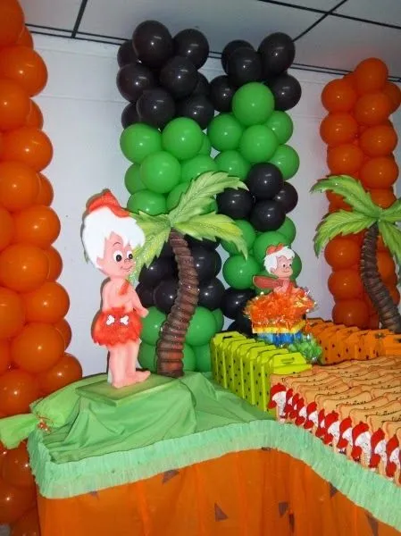 MuyAmeno.com: Fiestas Infantiles Decoradas con los Picapiedras ...