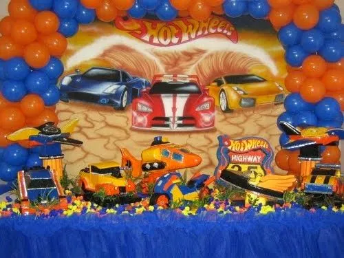 MuyAmeno.com: Fiestas Infantiles Hot Wheels, parte 2 MuyAmeno.com: Fiestas Infantiles Hot Wheels, parte 2