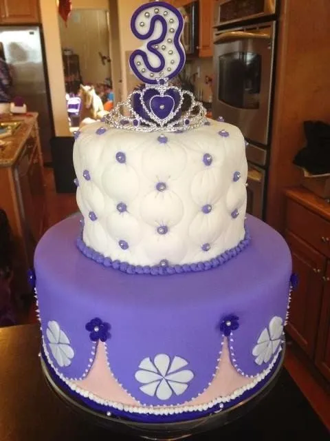 MuyAmeno.com: Tortas Princesa Sofia, parte 1 MuyAmeno.com: Tortas Princesa Sofia, parte 1