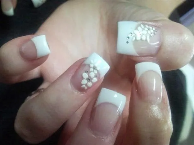 MuyAmeno.com: Uñas Decoradas con Flores, parte 4 MuyAmeno.com: Uñas Decoradas con Flores, parte 4