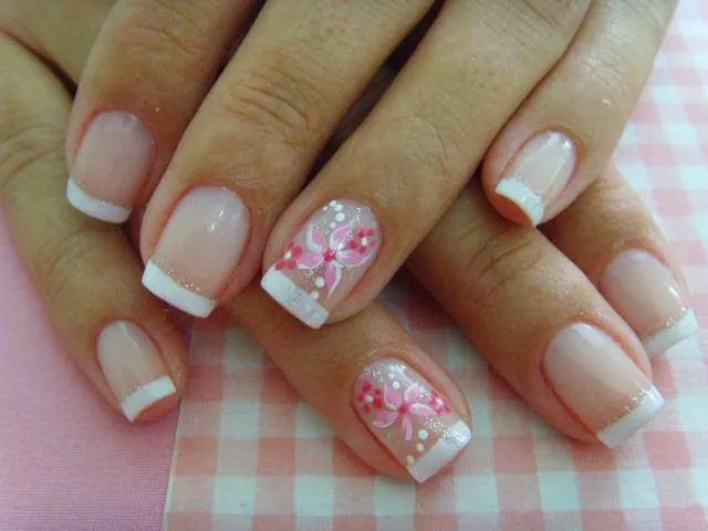 MuyAmeno.com: Uñas Decoradas con Flores, parte 1 MuyAmeno.com: Uñas Decoradas con Flores, parte 1