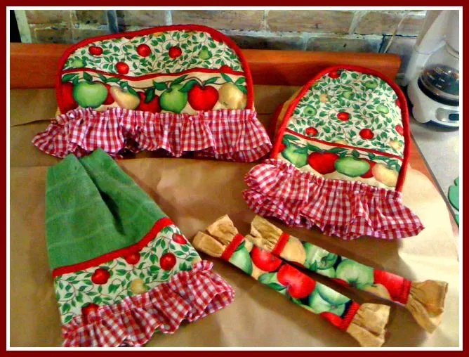 My Country Touch: KITCHEN TOWELS AND MORE --- TOALLAS DE COCINA Y MAS