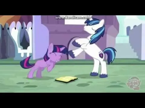 My Little Pony - La Magia De La Amistad [Cancion] Hermano Mejor ...