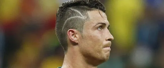 Los montajes del corte de pelo de Cristiano y otras imágenes del ...