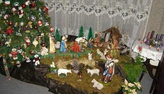 Por que ponemos el NACIMIENTO en la NAVIDAD Por que ponemos el NACIMIENTO en la NAVIDAD