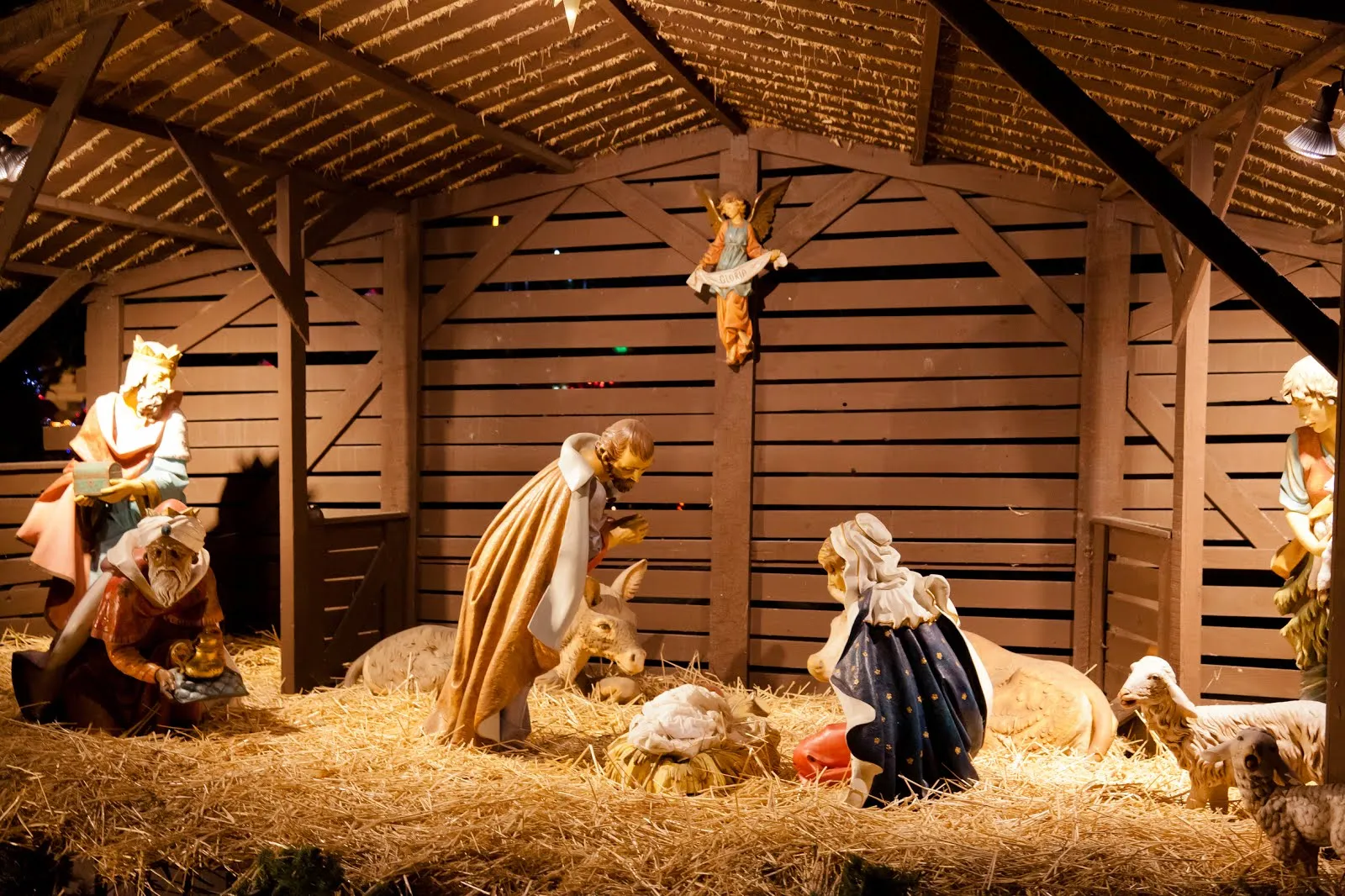 Nacimiento del Niño Jesús en el pesebre - Representación | Banco ... Nacimiento del Niño Jesús en el pesebre - Representación | Banco ...
