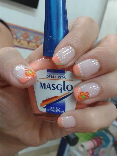 Decoración de unas con esmalte masglo - Imagui