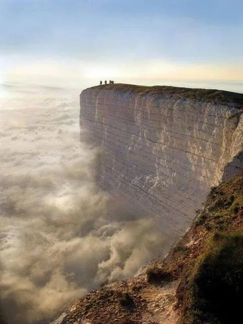 NatGeo_Esp : "El Borde del Mundo", en la costa sur de Inglaterra ... NatGeo_Esp : "El Borde del Mundo", en la costa sur de Inglaterra ...