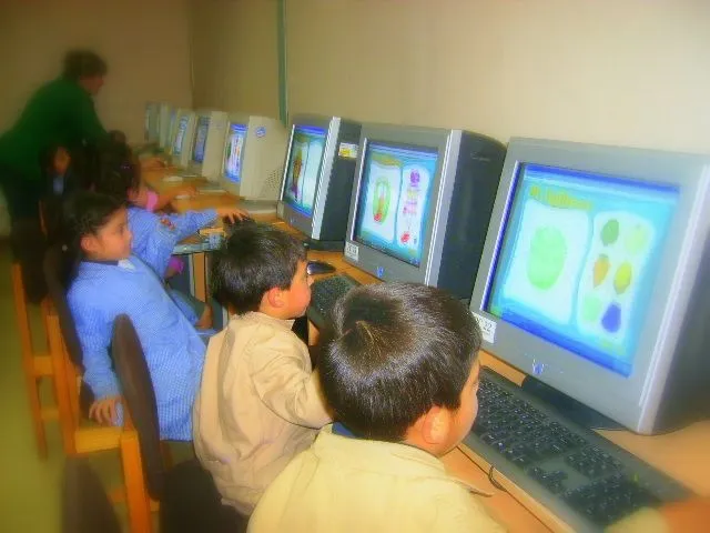 NB2 | LA INFORMATICA DENTRO DE UN VALLE HERMOSO NB2 | LA INFORMATICA DENTRO DE UN VALLE HERMOSO