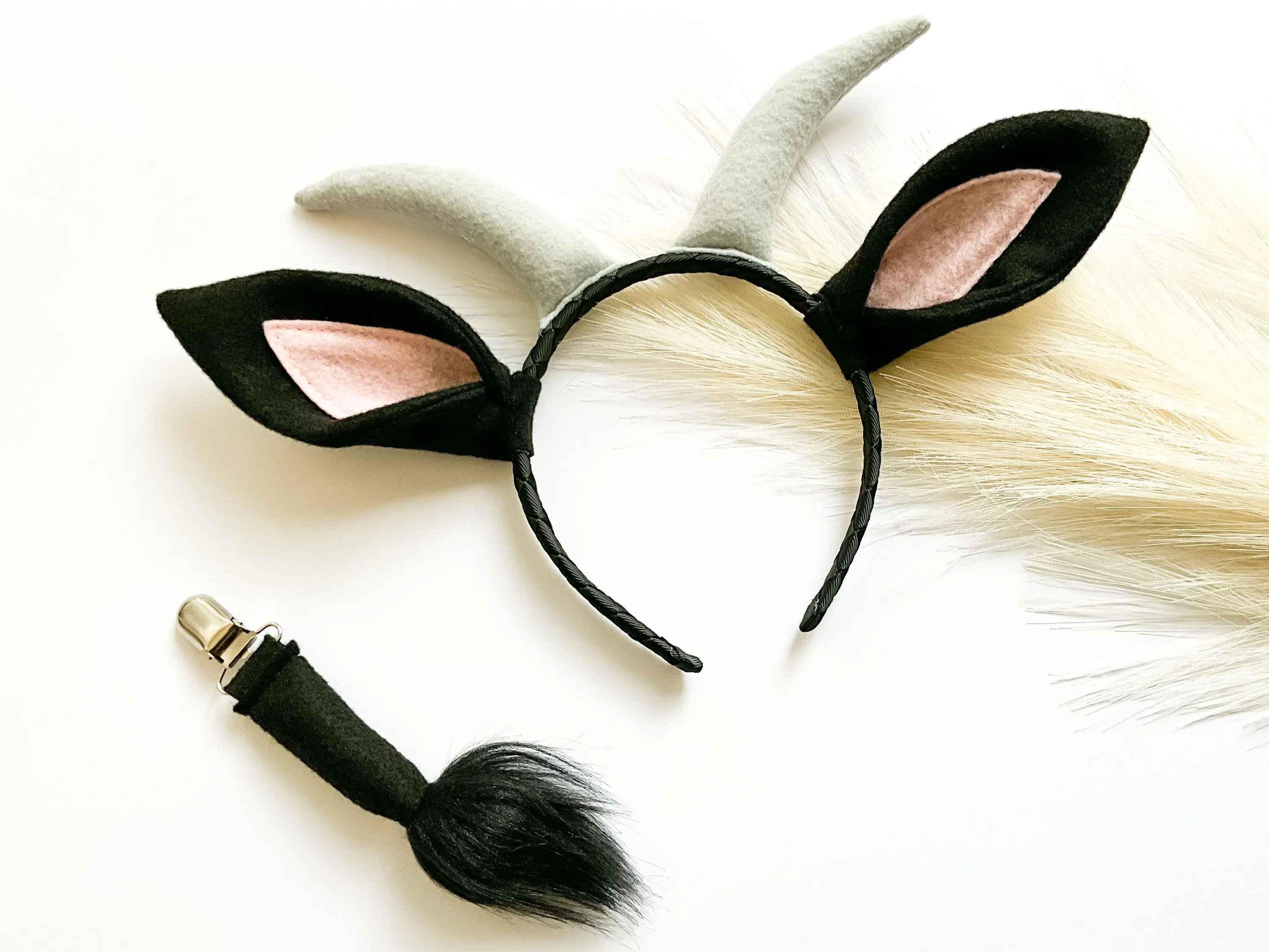 NEGRO CABRA Disfraz Diadema Orejas y / o Cola Barba de chivo - Etsy México NEGRO CABRA Disfraz Diadema Orejas y / o Cola Barba de chivo - Etsy México