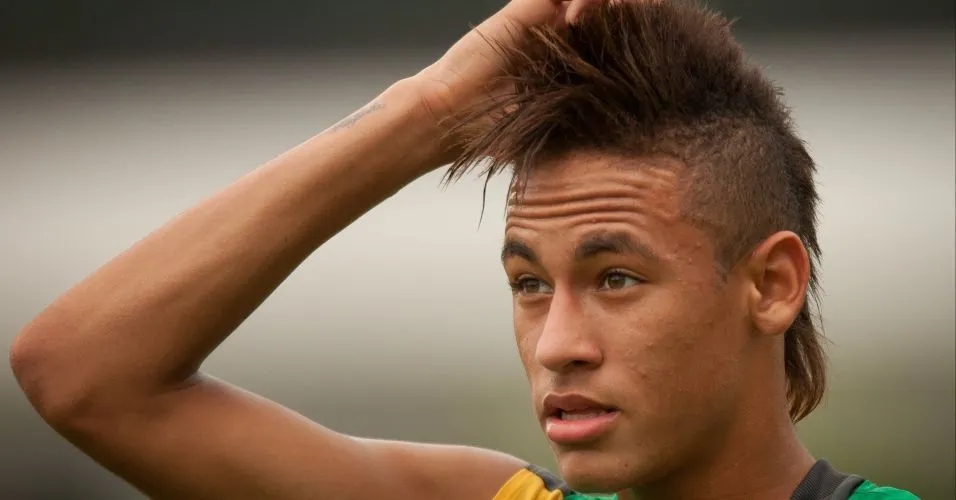 Neymar hairstyle and haircut