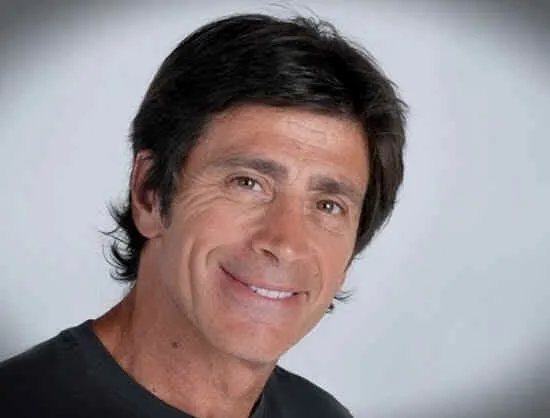 Nicolas Repeto habló del futuro de Sabado Bus y de sus diferencias ... Nicolas Repeto habló del futuro de Sabado Bus y de sus diferencias ...