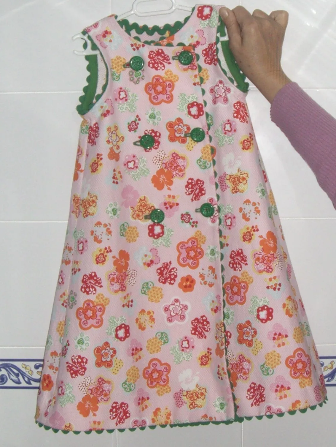 NIGHTERS: Vestido piqué estampado con sandunga NIGHTERS: Vestido piqué estampado con sandunga