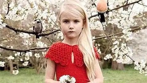Otra niña modelo, la hija de Natalia Voadinova - ABC.es Otra niña modelo, la hija de Natalia Voadinova - ABC.es