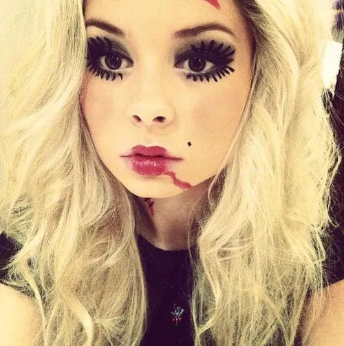 Nina Nesbitt Style