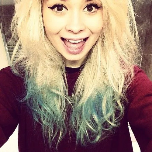 Nina Nesbitt Style