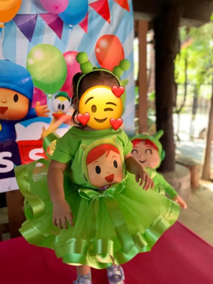 Nina Pocoyo Disfraz | Disfraz de pocoyo, Cumpleaños pocoyo decoracion, Piñata de pocoyo Nina Pocoyo Disfraz | Disfraz de pocoyo, Cumpleaños pocoyo decoracion, Piñata de pocoyo