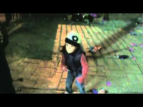 LA NIÑA RAPERA - YouTube
