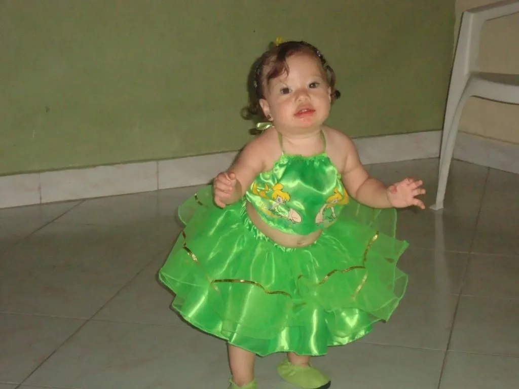 MI NIÑA SARITA: MI PRIMERA PIÑATA
