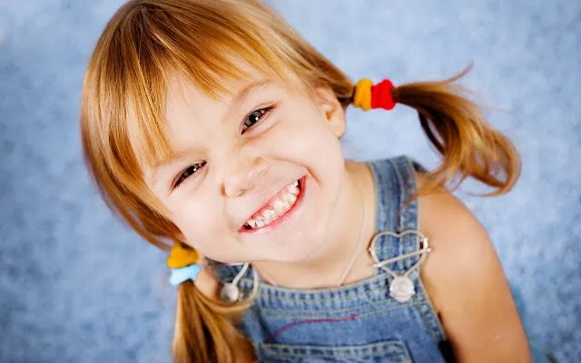 Niña Sonriendo.