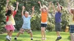 Niños haciendo deporte