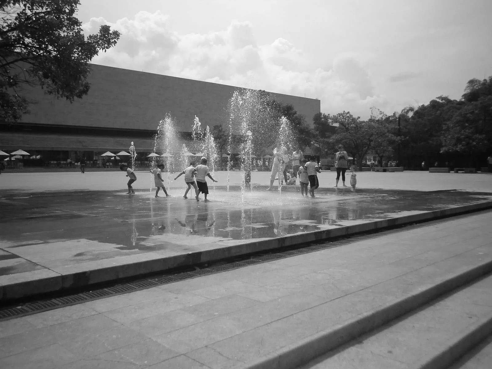 NIÑOS JUGANDO EN EL PARQUE | Flickr - Photo Sharing! NIÑOS JUGANDO EN EL PARQUE | Flickr - Photo Sharing!