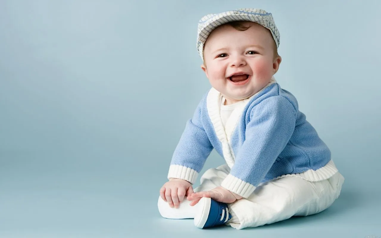 Niños Sonriendo - Fotos de Alegres Bebes | Fotos e Imágenes en ... Niños Sonriendo - Fotos de Alegres Bebes | Fotos e Imágenes en ...