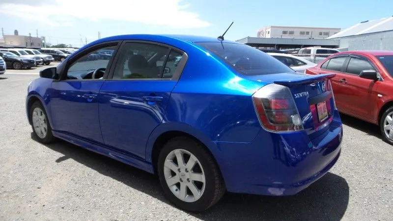 Nissan Sentra 2.0 SR Azul 2011 en Alberic Colon