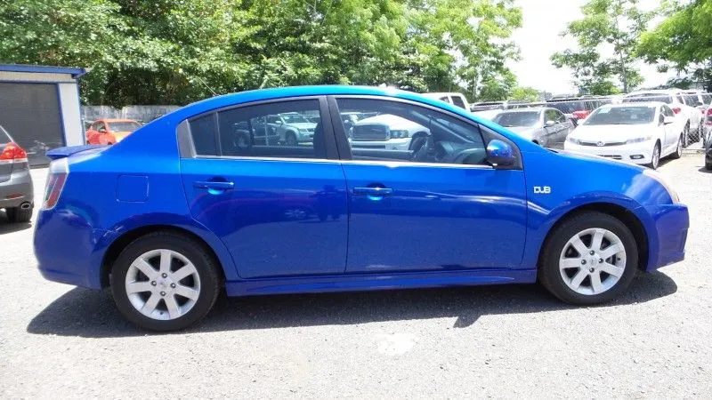 Nissan Sentra 2.0 SR Azul 2011 en Alberic Colon