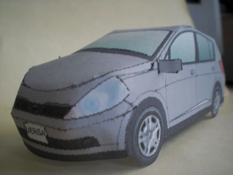 Nissan Versa Papercraft Front by gpsc on DeviantArt