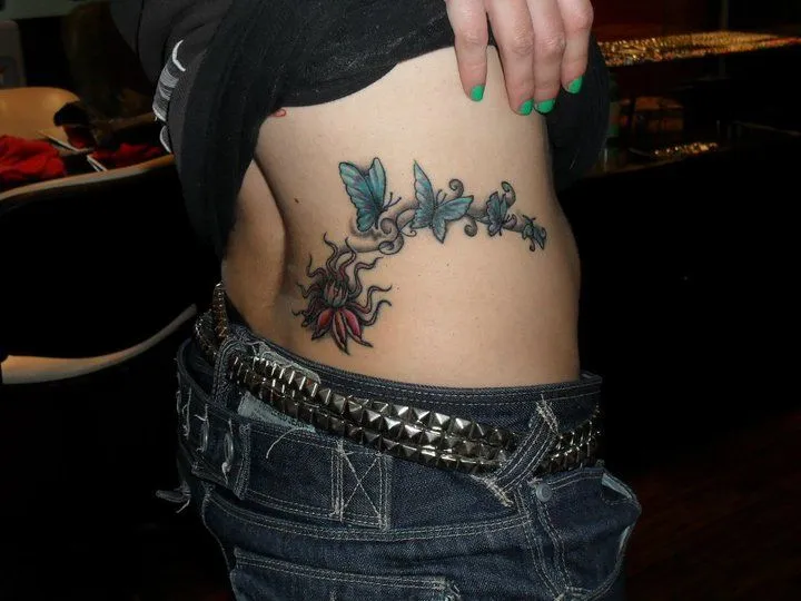 nodomutante - punksunidos.com.ar: Foto tatuaje: de oruga a mariposa