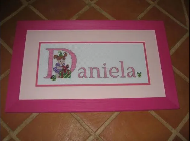 Nombre daniela en punto cruz para bebés - Imagui Nombre daniela en punto cruz para bebés - Imagui