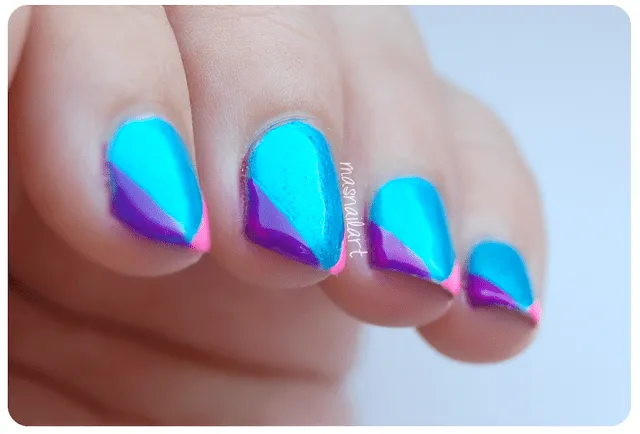 NOTD: Uñas de verano con puntas geométricas bicolor en tonos neón ...