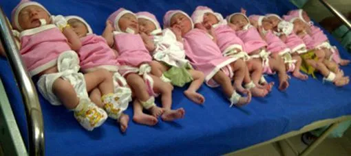 NOTICIAS IMPACTANTES DEL MUNDO: Mujer india da a luz 11 bebes NOTICIAS IMPACTANTES DEL MUNDO: Mujer india da a luz 11 bebes