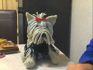 NOVEDADES JENPOALI AMIGURUMI: PATRON PERRITO YORKSHIRE AMIGURUMI