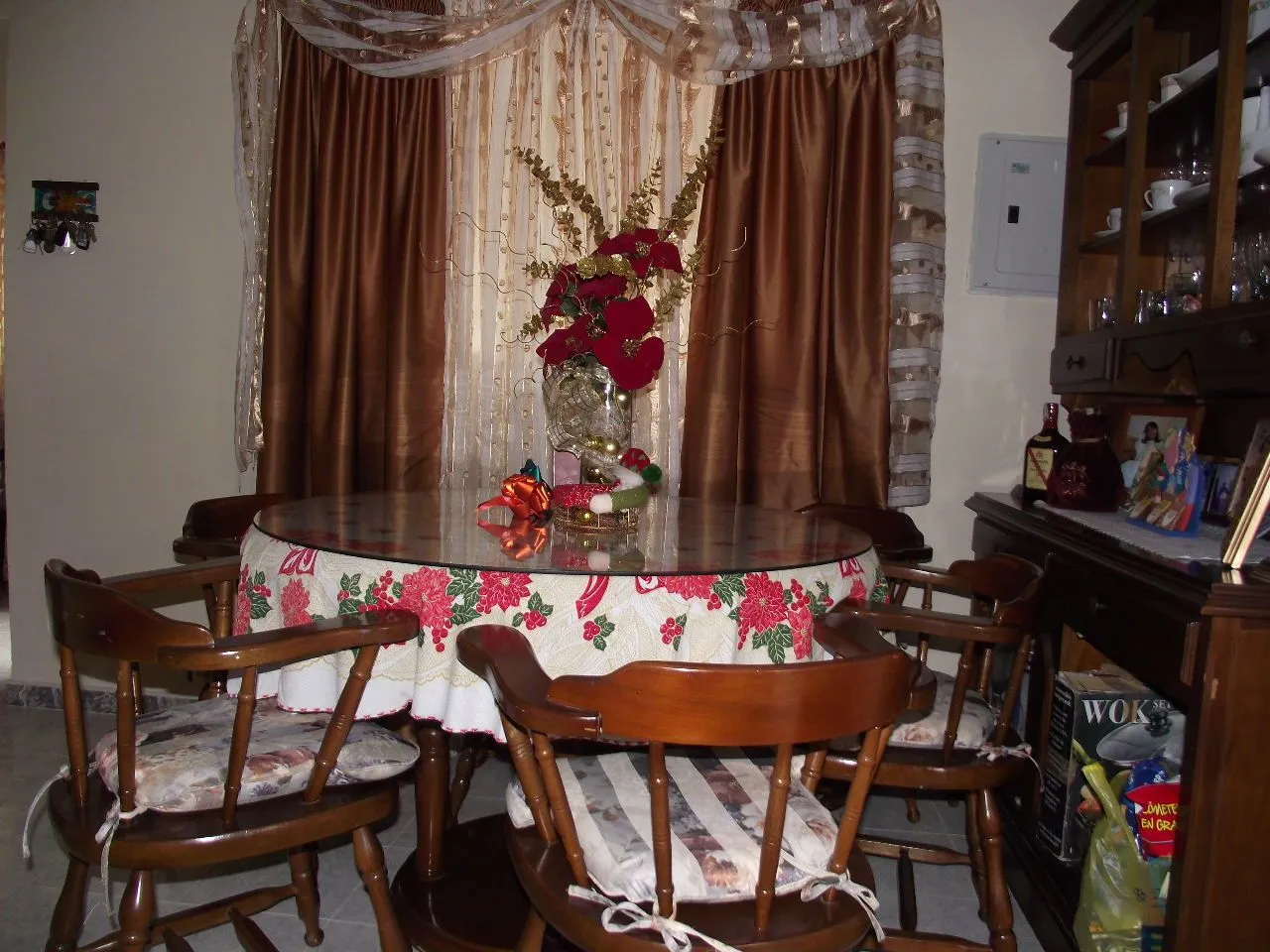 Novedades Paola: Mantel Redondo Navideño