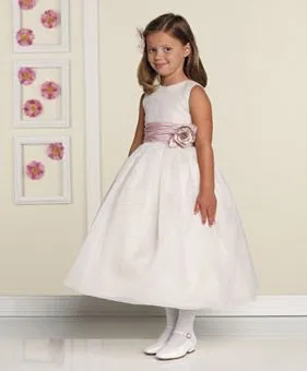 Novias y más: Vestidos para las damitas de honor