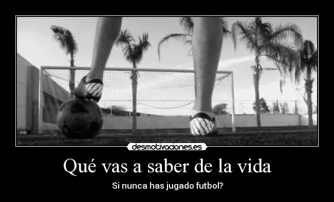 Novios jugando futbol - Imagui