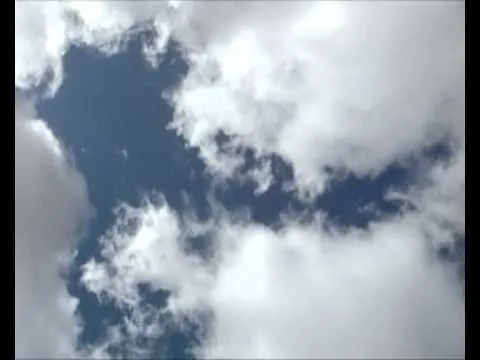 Nubes en movimiento - YouTube