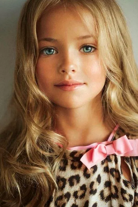 Tiene nueve años y ya es famosa por ser la niña más bonita del ... Tiene nueve años y ya es famosa por ser la niña más bonita del ...