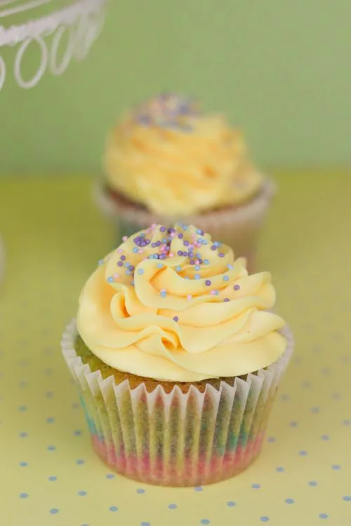 Objetivo: Cupcake Perfecto.: Cupcakes arcoiris con sabor a ...