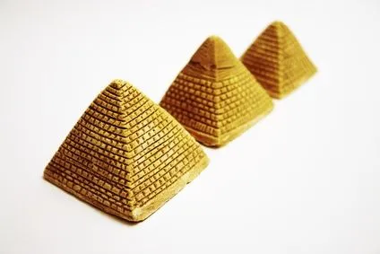 Objetos que parecen pirámides | eHow en Español