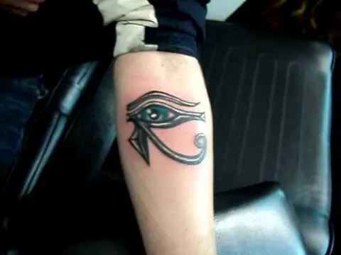 OJO DE HORUS TATUAJES OSORNO , EYE HORUS TATTOO --- KACHUREOS LA ...