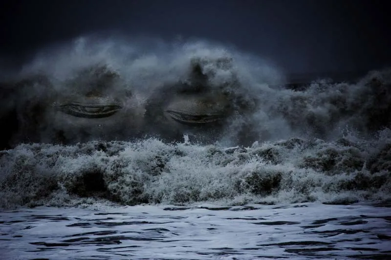 OLAS GIGANTES, OLAS FANTASMA O OLAS QUE APARECEN DE LA NADA OLAS GIGANTES, OLAS FANTASMA O OLAS QUE APARECEN DE LA NADA