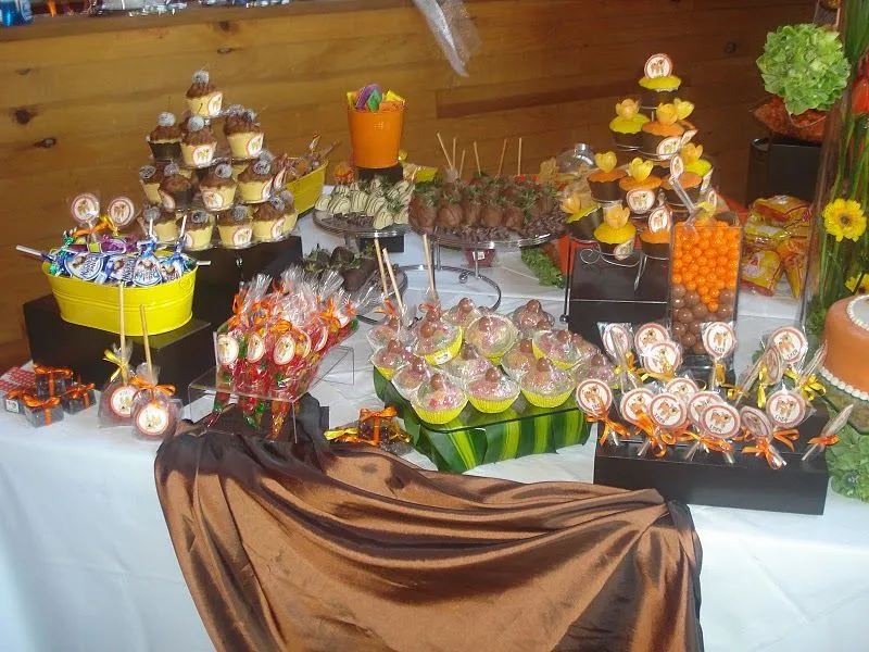 Olga Rodriguez Banquetes: Mesa de Dulces y Postres Olga Rodriguez Banquetes: Mesa de Dulces y Postres