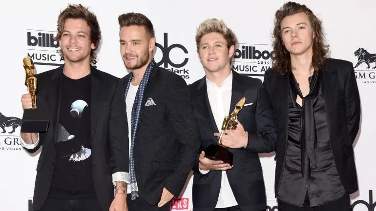 One Direction rompe récord con una canción sorpresa | One ... One Direction rompe récord con una canción sorpresa | One ...